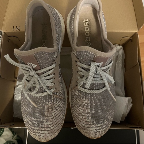 Adidas Sneakers - Picture 2 of 7